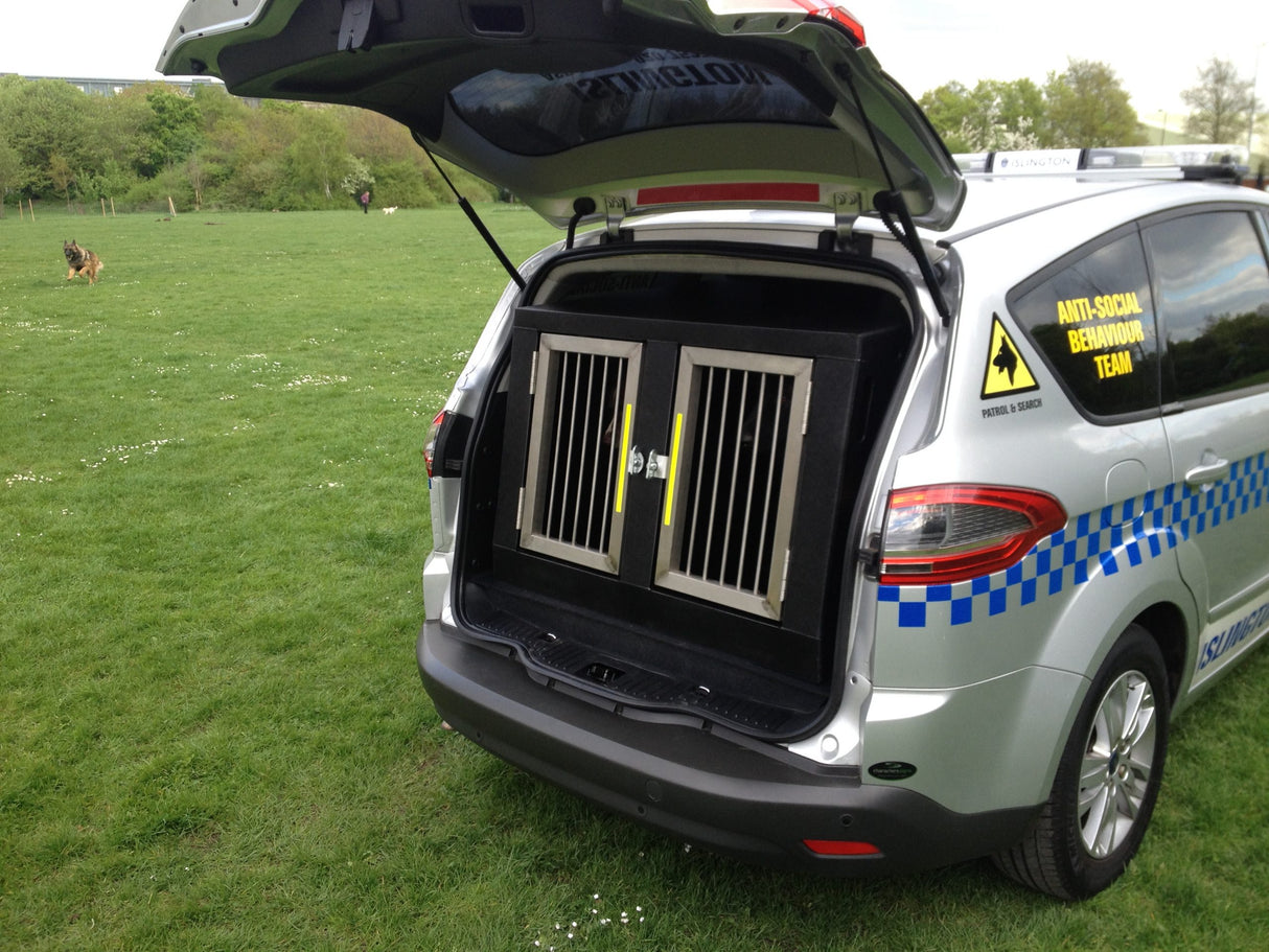 Ford S-Max Dog Box