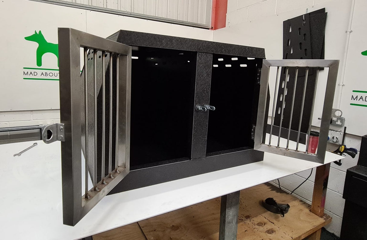 BMW X5 Dog Box