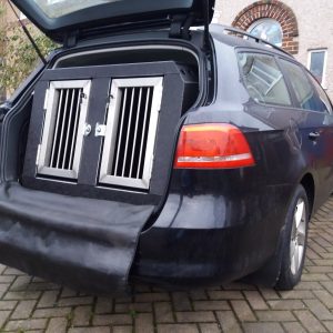 VW Passat dog box